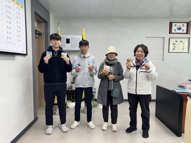 충주시노인복지관, 대원고 수능생 지원